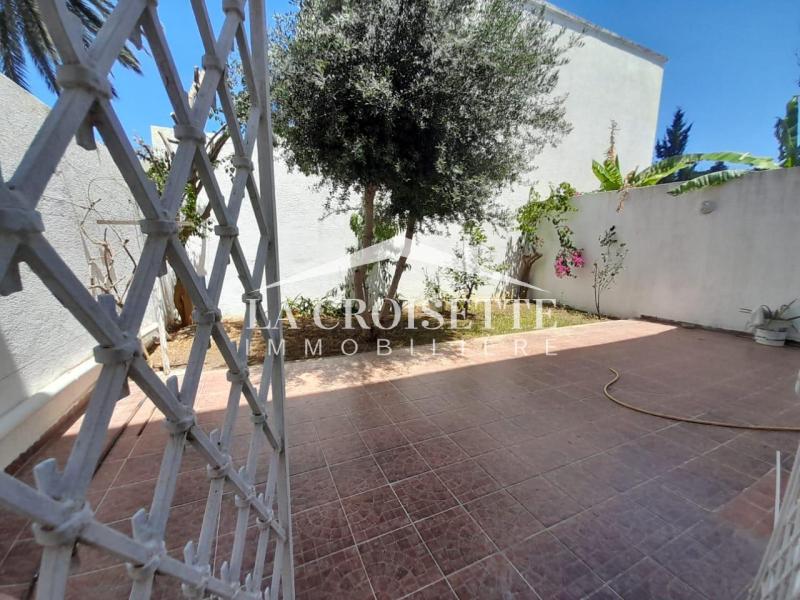 Triplex S+5 à Gammarth